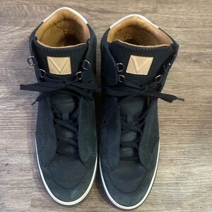 Louis Vuitton Speaker Sneakers size - 10
